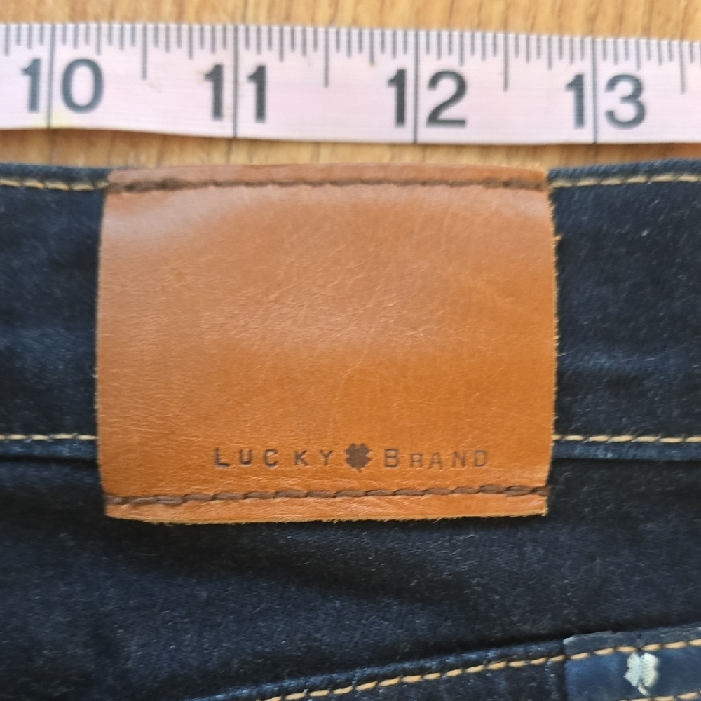 Lucky Brand Women's Dark Blue Skinny Jeans - Picture 6 of 11